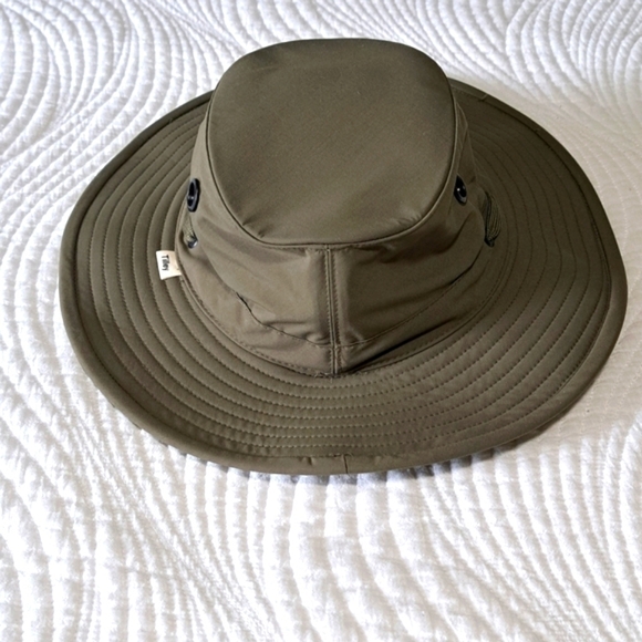 NWOT Tilley Hat Olive Green  Small Medium - Picture 4 of 8